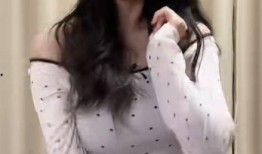 新晋女网红爆料视频,背后真相令人震惊